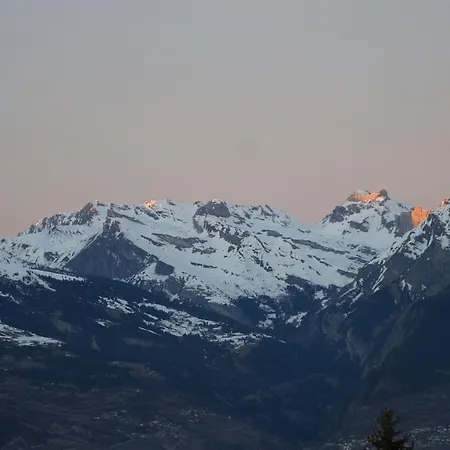 Charmante Mit Ausssicht